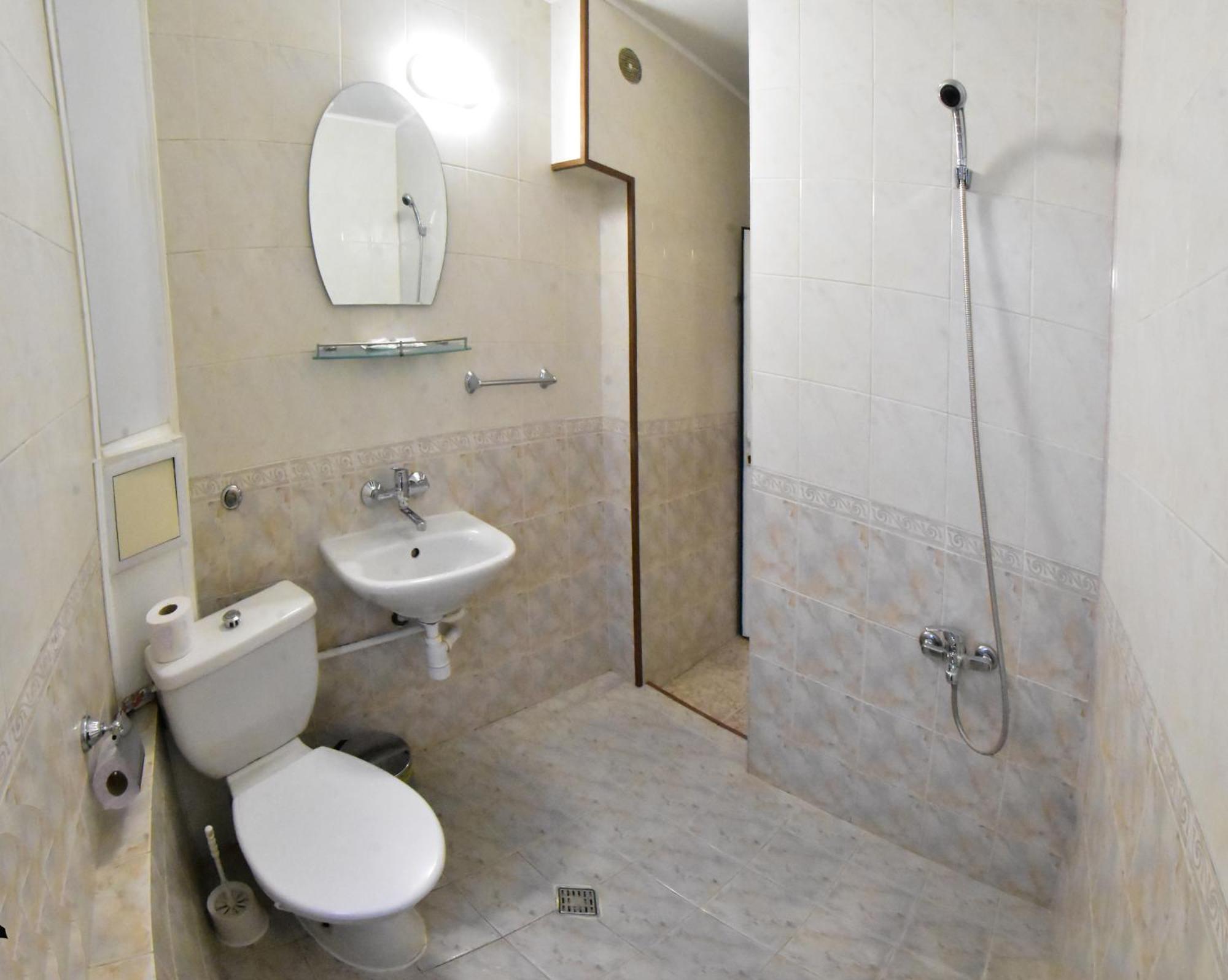 Hotel Rade 1 Vratsa Bagian luar foto