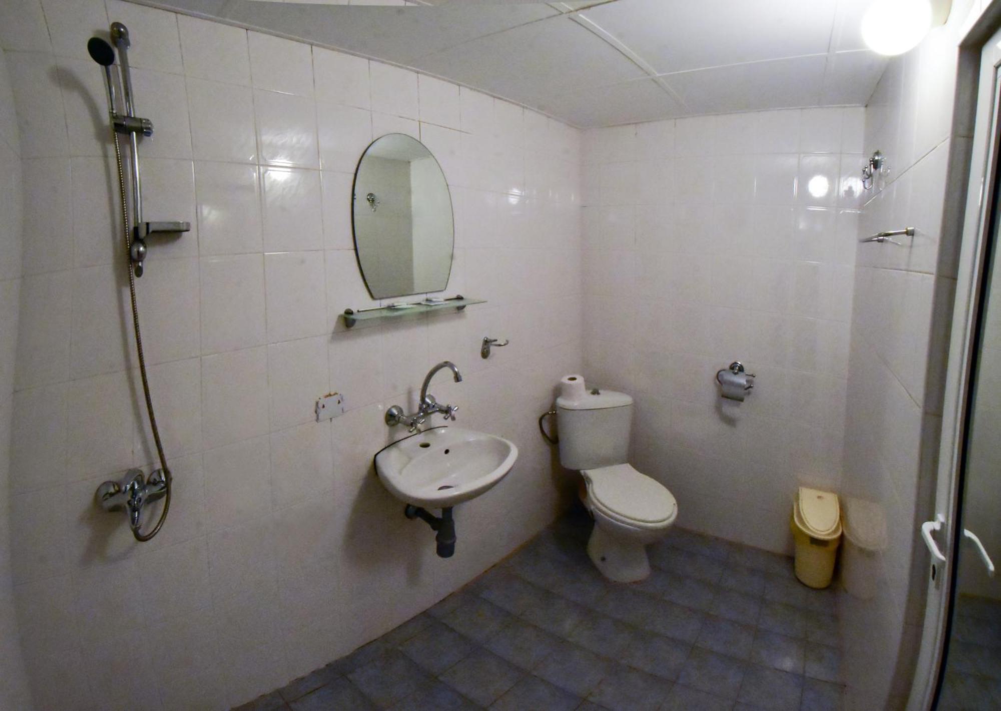Hotel Rade 1 Vratsa Bagian luar foto