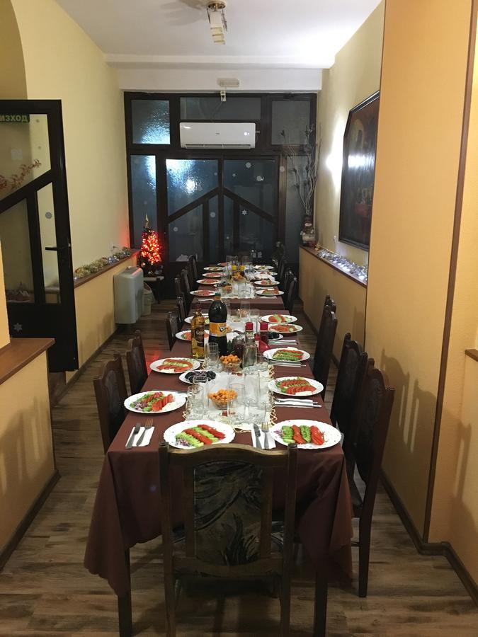 Hotel Rade 1 Vratsa Bagian luar foto