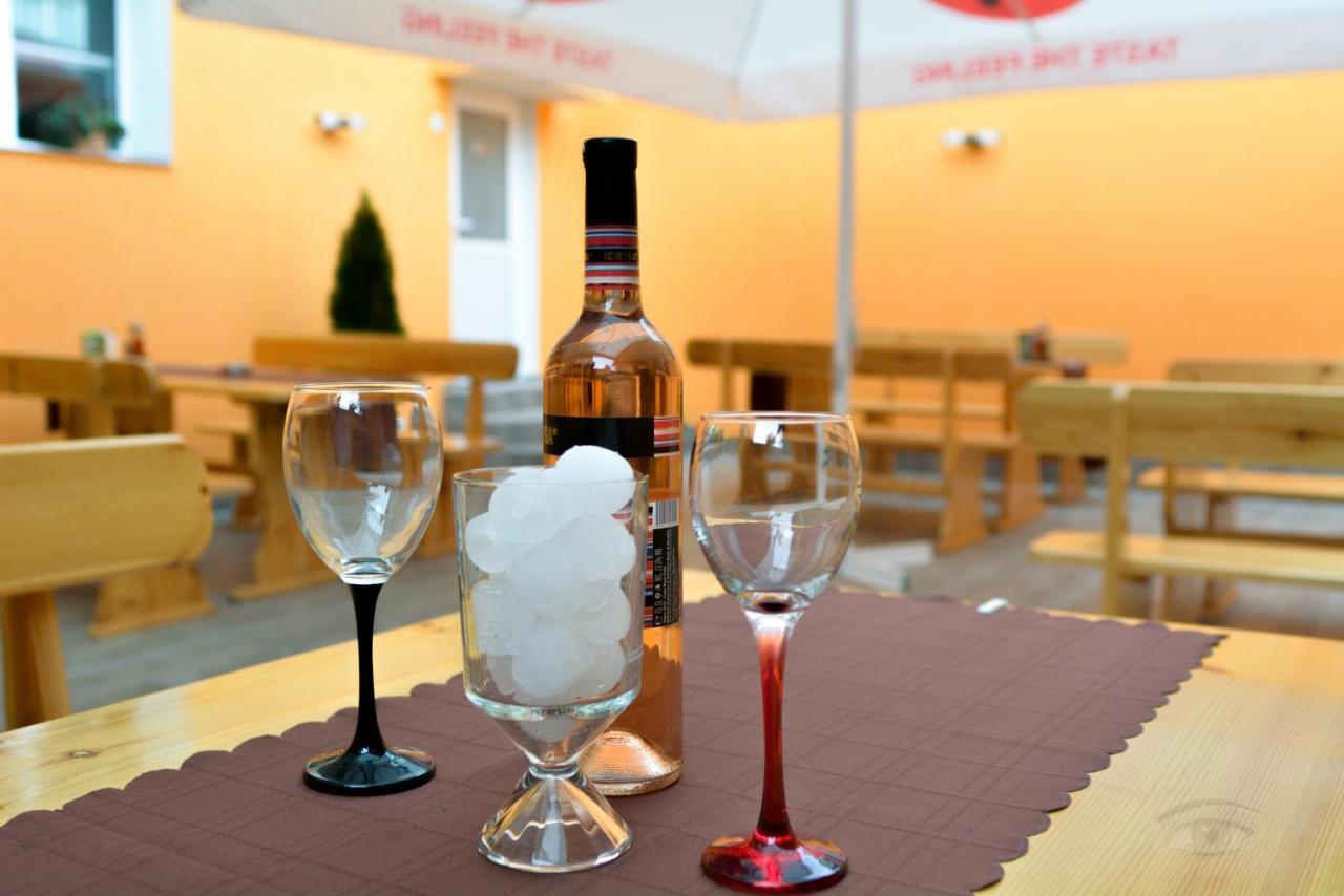 Hotel Rade 1 Vratsa Bagian luar foto