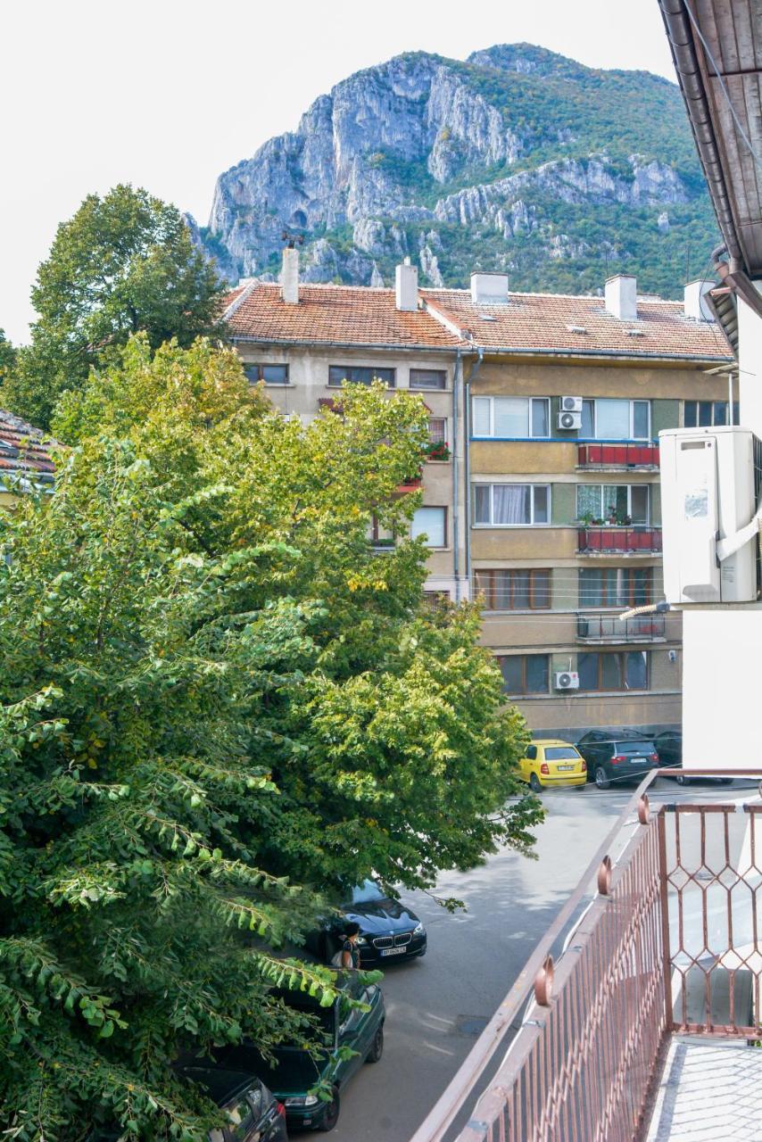 Hotel Rade 1 Vratsa Bagian luar foto